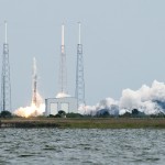 Falcon 9 launches Dragon CRS-2. Credit: Melanie Lee / Zero-G News