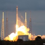 Falcon 9 blasts off with THAICOM 6 from SLC-40 at Cape Canaveral. Photo Credit: Matthew Travis / Zero-G News